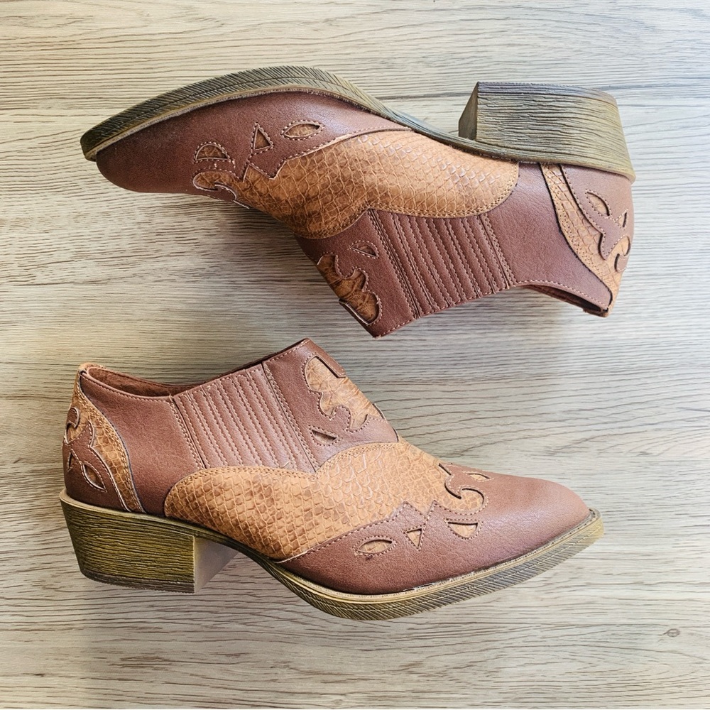 Coconuts by Matisse Vegan Leather Ranger Western Booties | Size 8